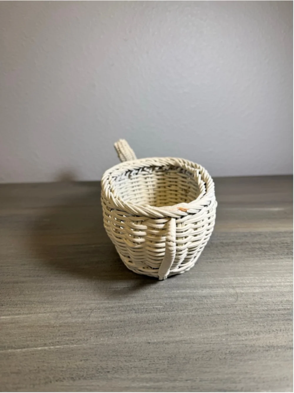 vintage white wicker elephant planter trinket basket Boho MCM